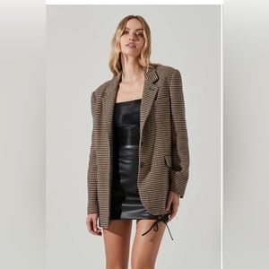 ASTR the Label oversized blazer - so cute for Fall!